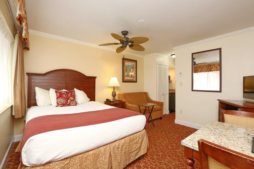 La Fiesta Ocean Inn & Suites St. Augustine Beach Exteriör bild